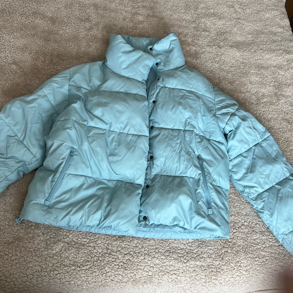 Alo yoga puffer 💙